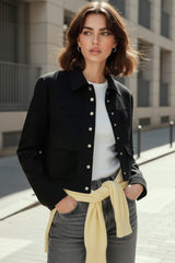 Abrigo corto de fit recto con bolsillos