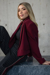 Blazer corto cruzado recto con solapa