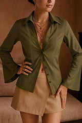 Camisa manga campana entallada