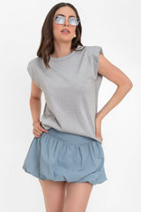 Falda corta globo con cremallera contraste