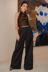 Pantalón wide leg con pinzas frontales