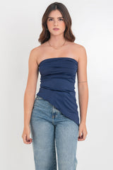 Top tubo con plisados bajo diagonal asimétrico