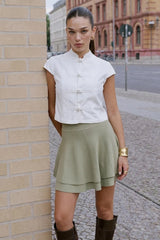 Sleeveless mandarin collar top
