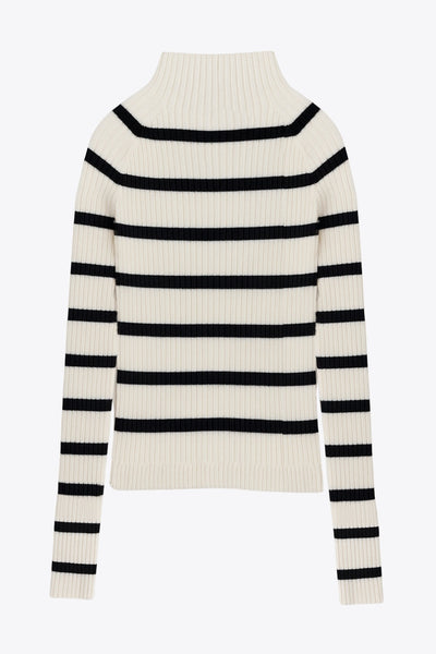 Jersey corto canalé de fit ajustado, estampado rayas, cuello alto seguido y manga larga.