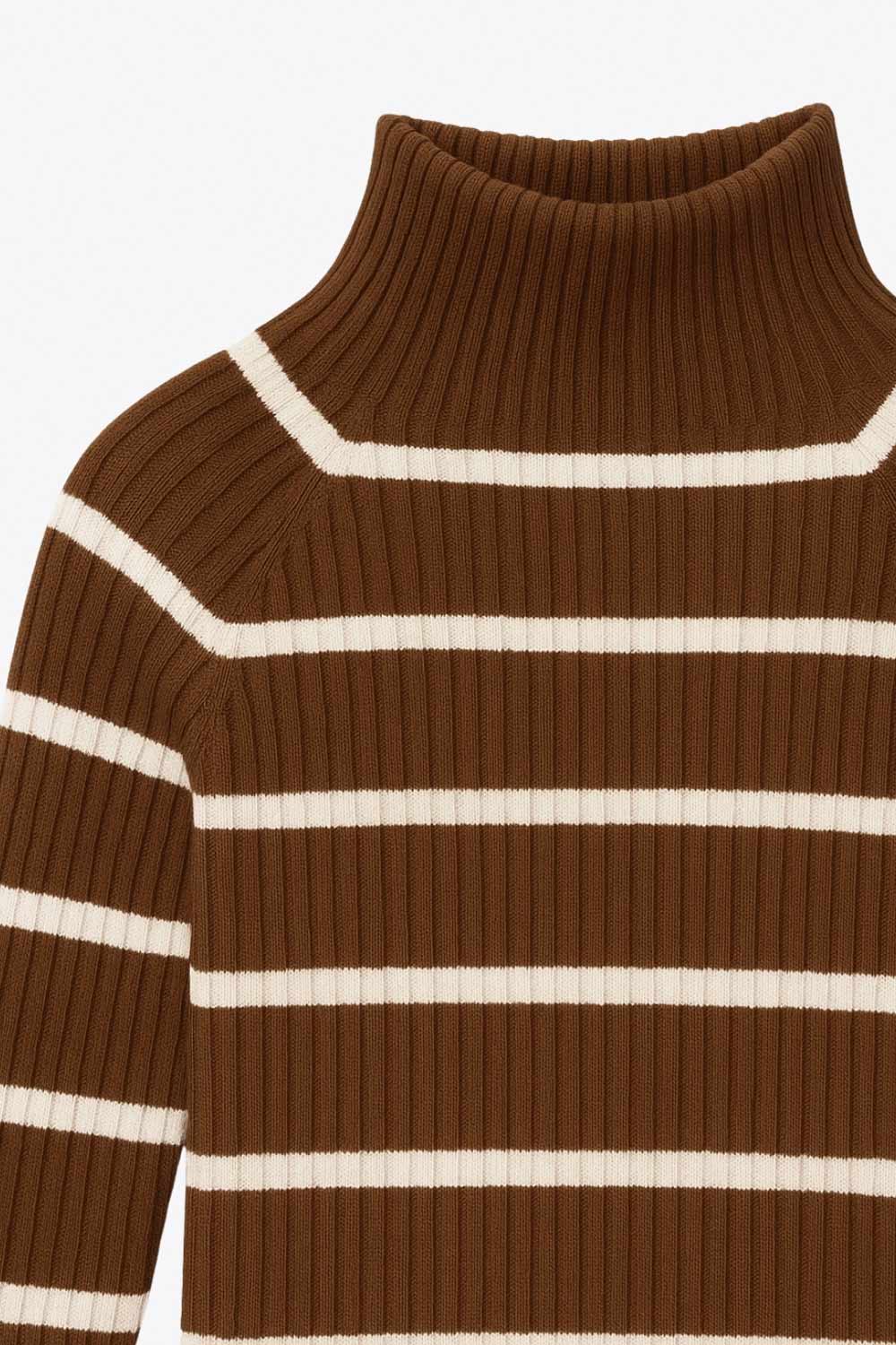 Jersey corto canalé de fit ajustado, estampado rayas, cuello alto seguido y manga larga.