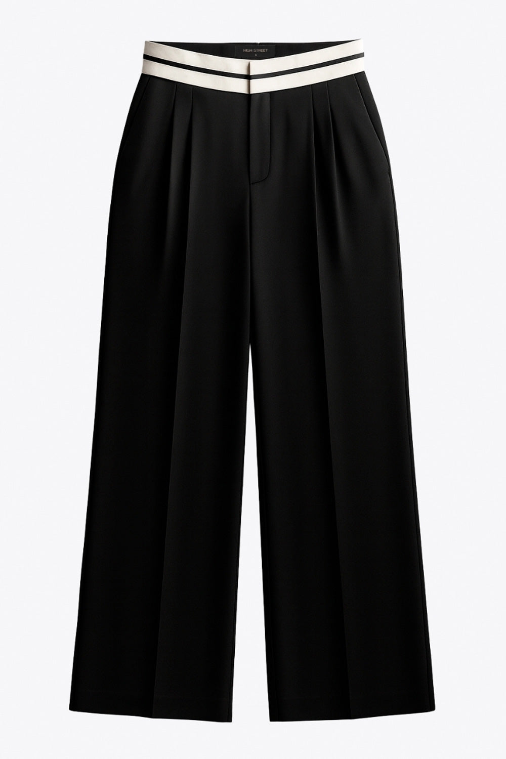 Pantalón de fit wide leg, pinzas frontales, cintura media con detalle de pretina en contraste, bolsillos delanteros y vivos decorativos posteriores. Detalle de raya frontal y posterior. Cierre frontal con broche y cremallera ocultos.