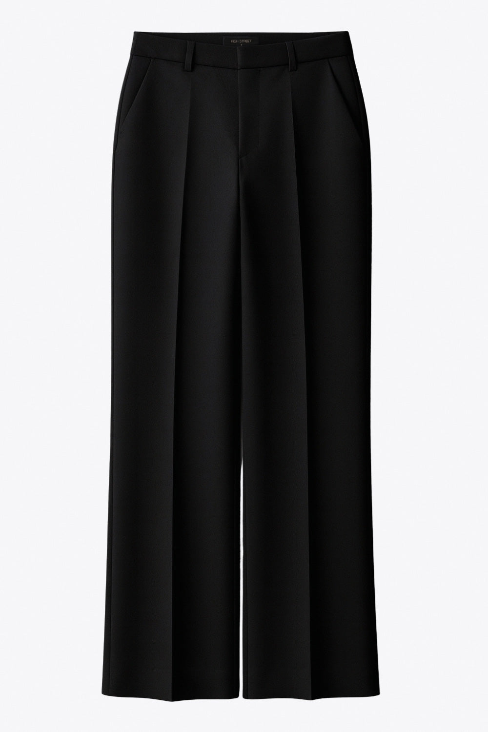 Pantalón de fit recto, cintura alta con pretina y trabillas, bolsillos delanteros y posteriores con cartera, raya frontal, cierre con broche y cremallera oculta.