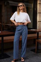 Pantalón fit wide leg pinzas con raya frontal