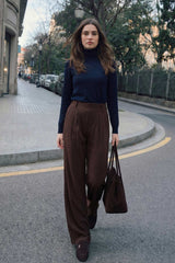 Pantalón fluido cintura alta wide leg con pinzas