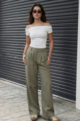 Pantalón fluido wide leg con pinzas