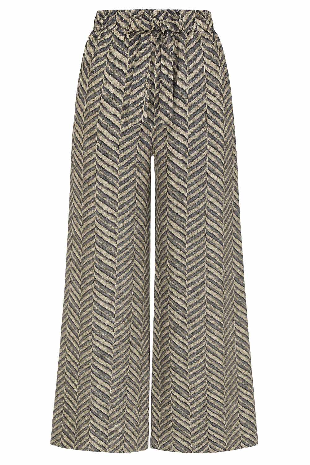 Pantalón estampado de fit fluido, bolsillos delanteros y cintura alta elástica con jareta frontal ajustable.