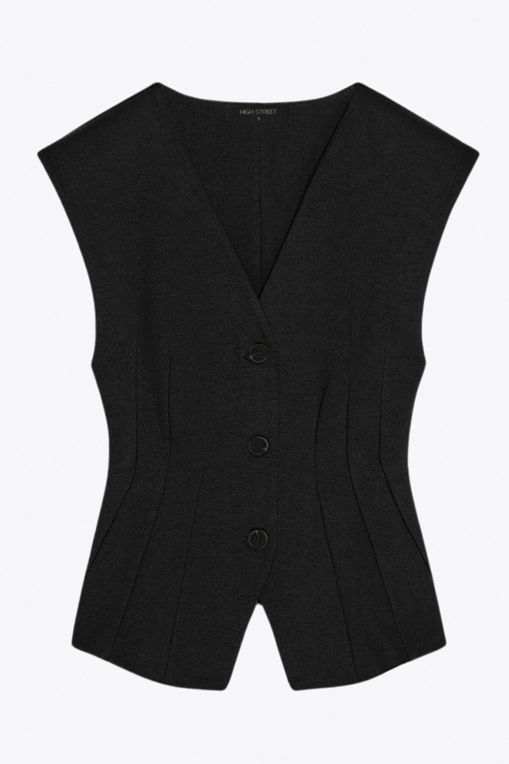 Chaleco de fit ajustado, cuello v, con hombreras y cierre frontal con hilera de botones. Detalle de abertura frontal en bajo.