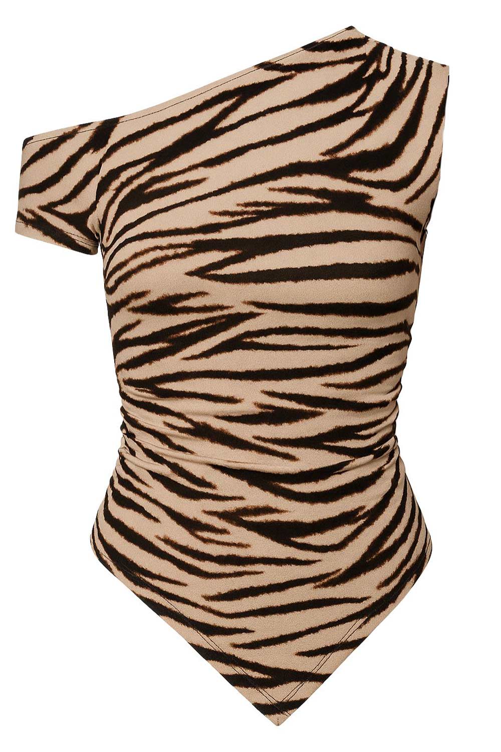 Top ajustado de estampado animal, una manga corta seguida, de cuello diagonal con hombro descubierto, y bajo frontal asimétrico.