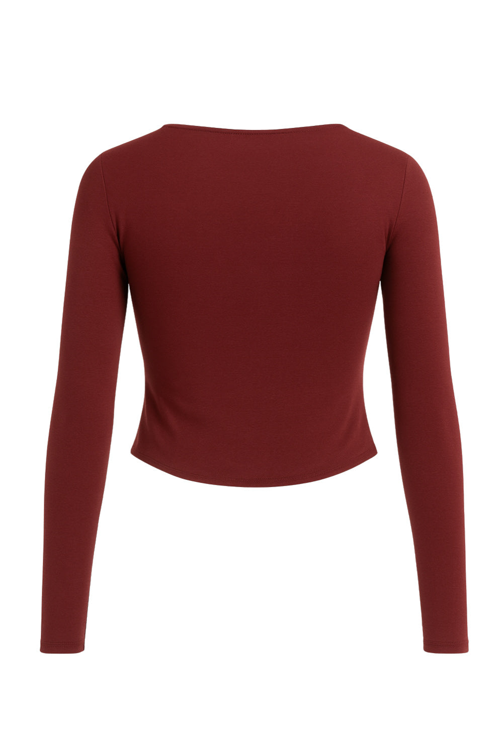 Top corto de fit ajustado, cuello barco, manga larga, botones decorativos en diagonal y bajo asimétrico frontal.