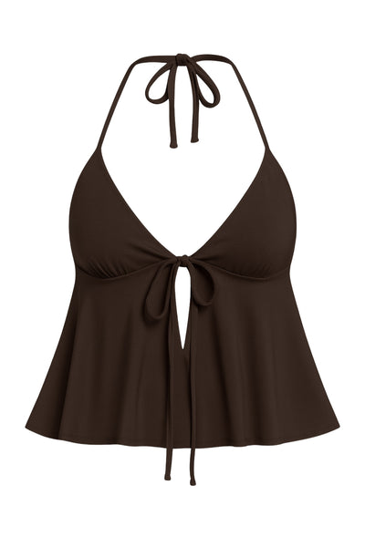 Top corto halter de escote v con lazo amarrable frontal, rib elástico en espalda, tirantes halter con lazo amarrable posterior y abertura frontal en bajo. Detalle de peplum olanes en bajo.