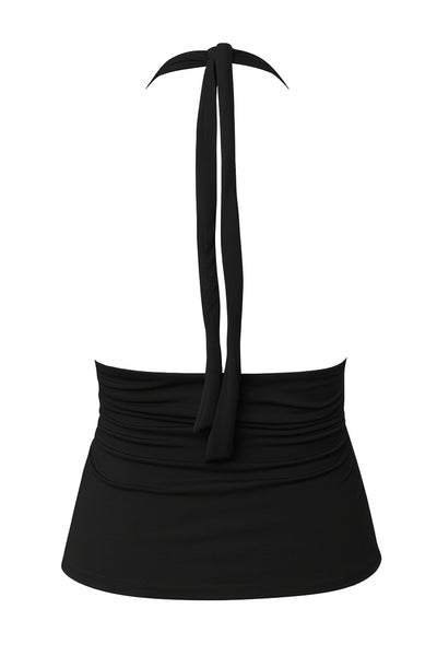 Top ajustado de cuello halter con lazado amarrable posterior, escote v con cortes y plisados frontales, escote en espalda y plisados en costados.