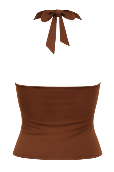 Top corto halter de fit ajustado, escote v cruzado con cortes, plisados decorativos y lazo amarrable posterior.