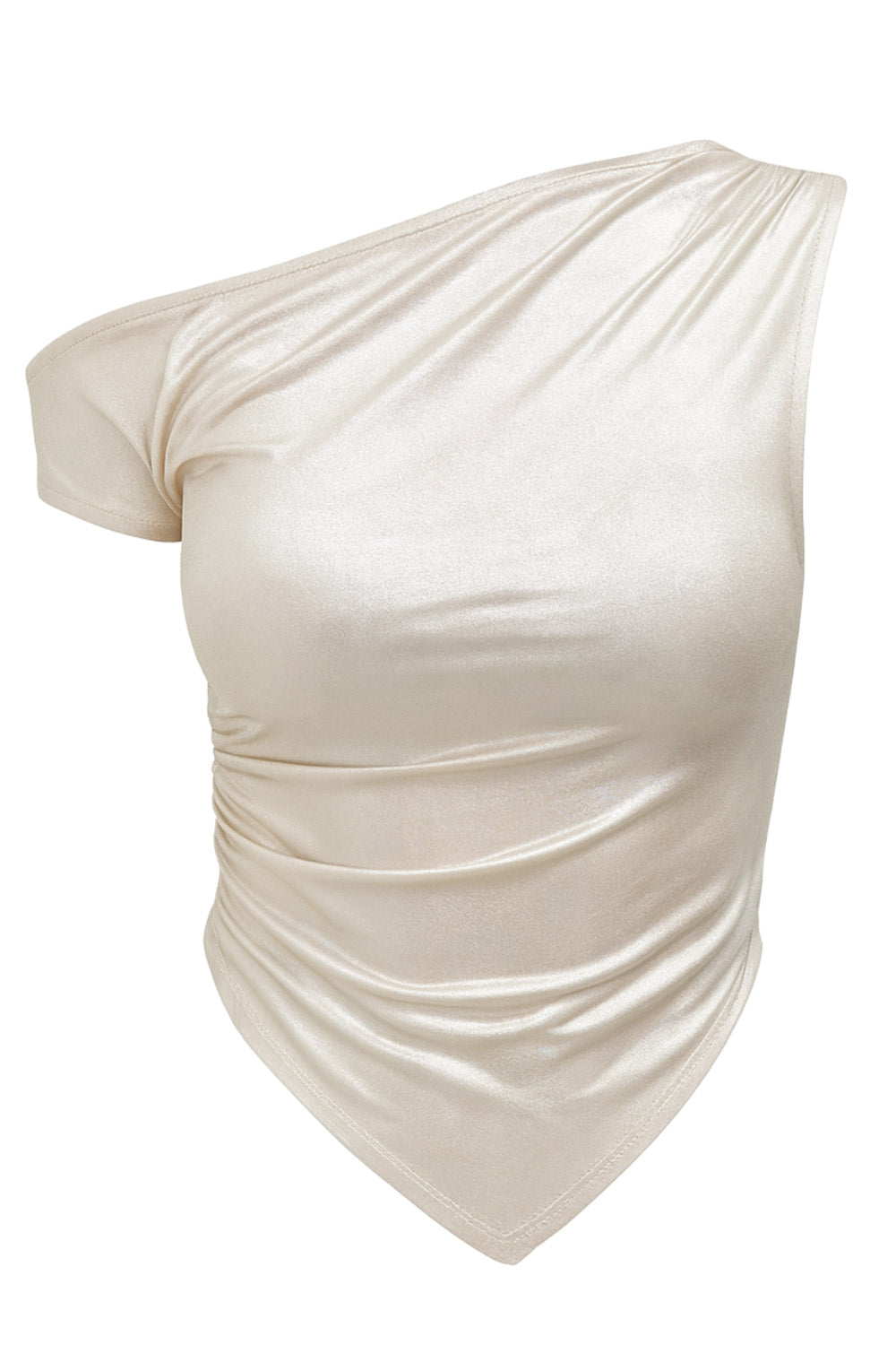 Top metálico asimétrico de fit ajustado, escote diagonal, una manga corta seguida con hombro descubierto, plisados en hombro y bajo frontal asimétrico. Detalle de plisados en costados.