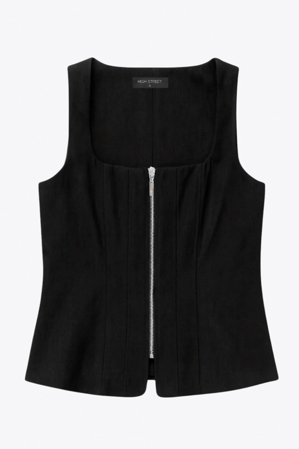 Top sin mangas de escote cuadrado, fit ajustado, pinzas con costuras decorativas y cierre frontal con cremallera visible en contraste.