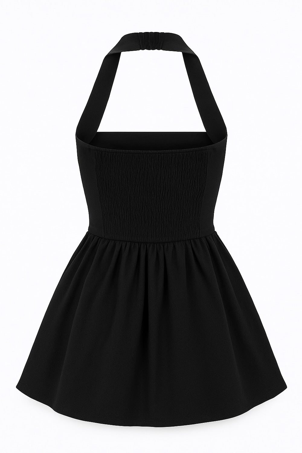 Vestido corto de cuello halter, sin mangas, escote recto, corte en a, corte v en cintura con plisados y fruncido en espalda.