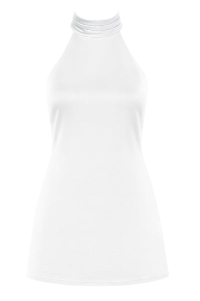 Vestido corto satinado de fit ajustado, cuello halter alto con plisados decorativos, sin mangas, escote en espalda, cierre posterior con botón, ojal y cremallera oculta.