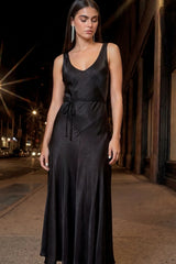 Long dress with double neckline
