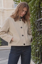 Oversized suede short jacket with pockets